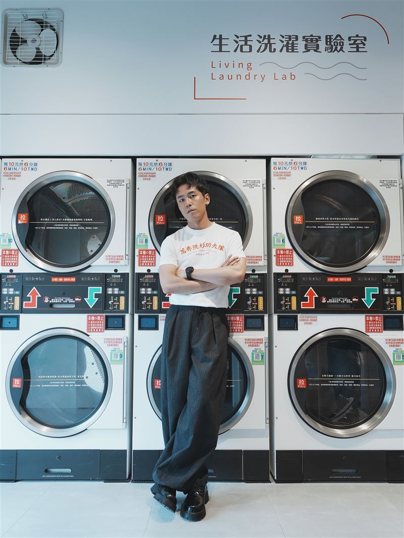 張瑞夫開設新店「生活洗濯實驗室|弘道x萬秀」。(圖/萬秀洗衣店提供)