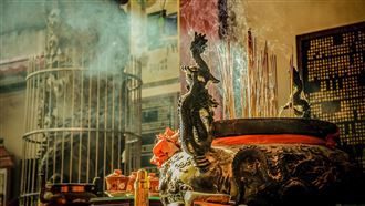 電話瘋狂被打爆！鳳山寺緊急關門拒香客