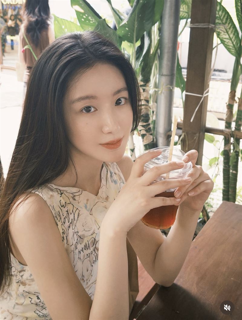 舒華正忙於電影拍攝工作。（圖／翻攝自IG）