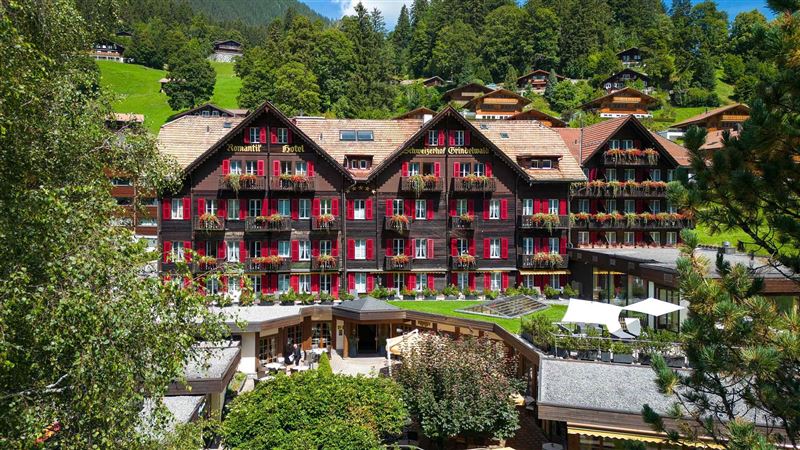 Romantikhotel Schweizerhof 飯店外觀。（圖／Romantikhotel Schweizerhof提供）