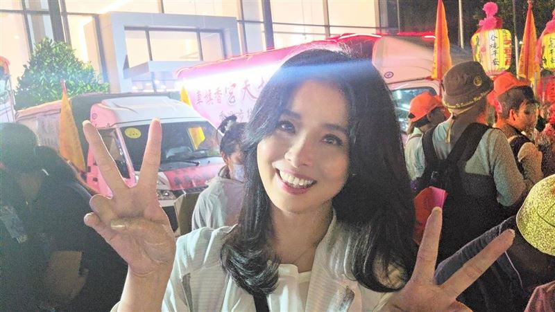 媒體人與白沙媽祖急行十公里!病痛秒痊癒