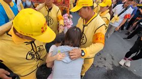 白沙屯,白沙屯媽祖,感人,母女,還願,雲林（圖／翻攝自YT白沙屯媽祖網路電視台）