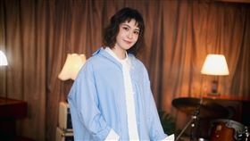 曾沛慈〈孤單心事〉。（圖／華研國際提供）