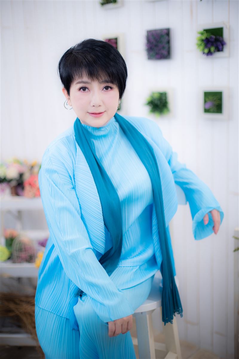 周思潔整理「防詐六部曲小禮包」避免悲劇重演。(圖/翻攝自周思潔臉書)