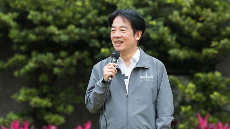 促友善育兒環境 總統:讓家長能帶孩上班