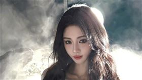 鞠婧禕被絲芭傳媒創辦人捧紅，最終卻與對方因官司糾紛，鬧上法院。（圖／翻攝自微博）