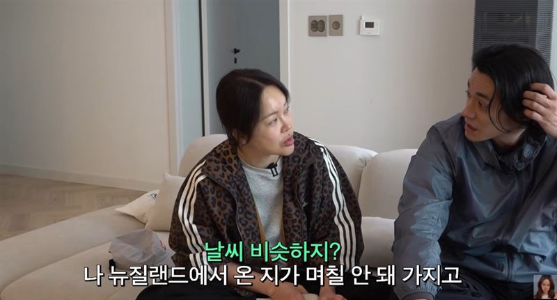 白智榮（左）已將影片爭議畫面剪掉，重新剪輯後上傳。（圖／翻攝自youtube＠백지영 Baek Z Young）