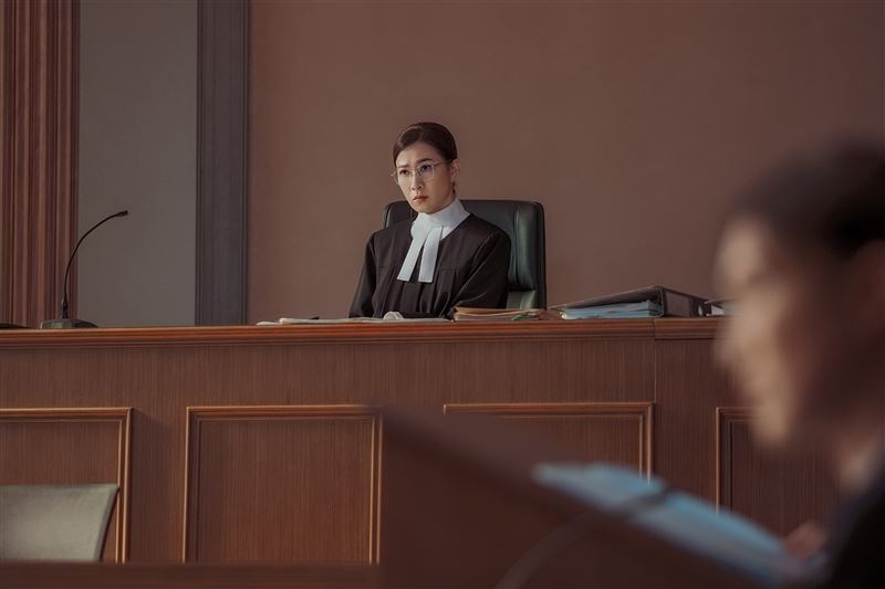佘詩曼出道29年首次挑戰法官角色意義非凡。（圖／年代MUCH提供）