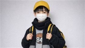 日本京都11歲男童安達結希（圖）慘遭繼父安達優季殺害。（翻攝自X／mokkougenta）