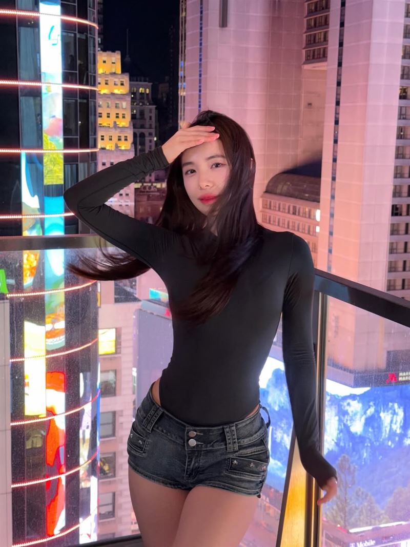 李多慧封閉3個月決定來台發展。（圖／翻攝自李多慧IG）