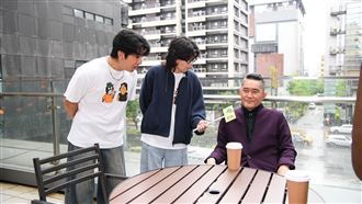 霸氣江國賓竟變阿伯！遭街訪慘被挖黑料