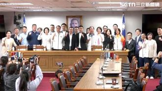 遭徐巧芯嗆一坨X　藍新北黨部反擊問1事