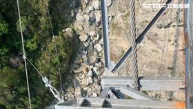 雙龍瀑布,雙龍吊橋,墜谷,死亡,意外,南投（圖／翻攝畫面）