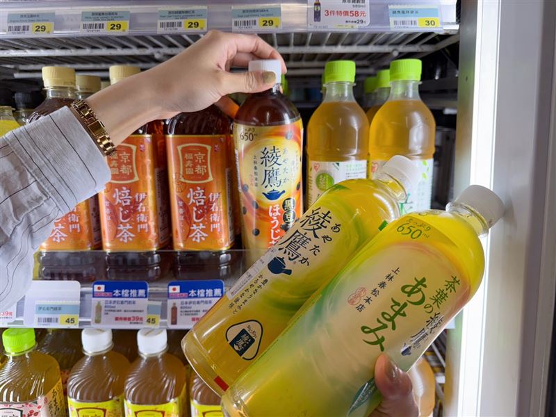 萊爾富再引進綾鷹系列茶飲，預計再掀搶購潮。(圖／萊爾富提供）