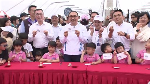 淡江大橋將通車　侯川蘇三大咖同框畫面曝