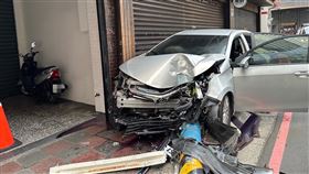 車禍事故現場情形。（圖／翻攝畫面）