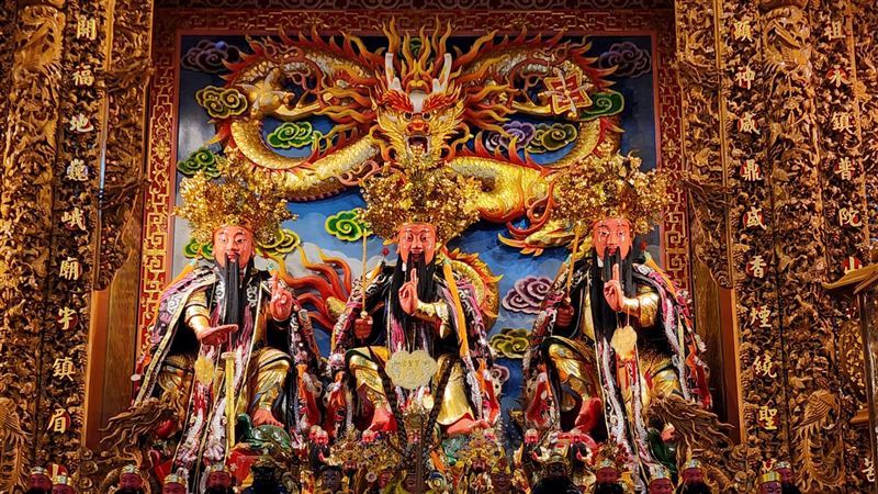 2026年4月19日農曆三月初三是玄天上帝生日。雨揚老師曝光 12生肖「誰最會賺」排行榜，前三名是「雞、兔、豬」。圖為 賀聖宮 玄天上帝。（圖／記者鍾志鵬攝影）
