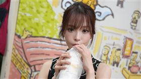 桃乃木香奈跟隨河北彩花在台拍攝觀光影片（圖／翻攝自桃乃木かな 臉書）