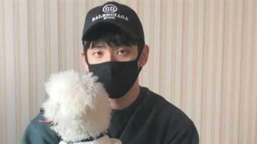 Jisoo親哥妻淚：發炎被迫後面來、遭逼吞X