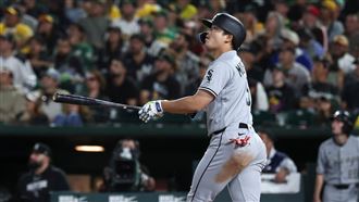 村上宗隆MLB首支滿貫砲　球飛過打者之眼