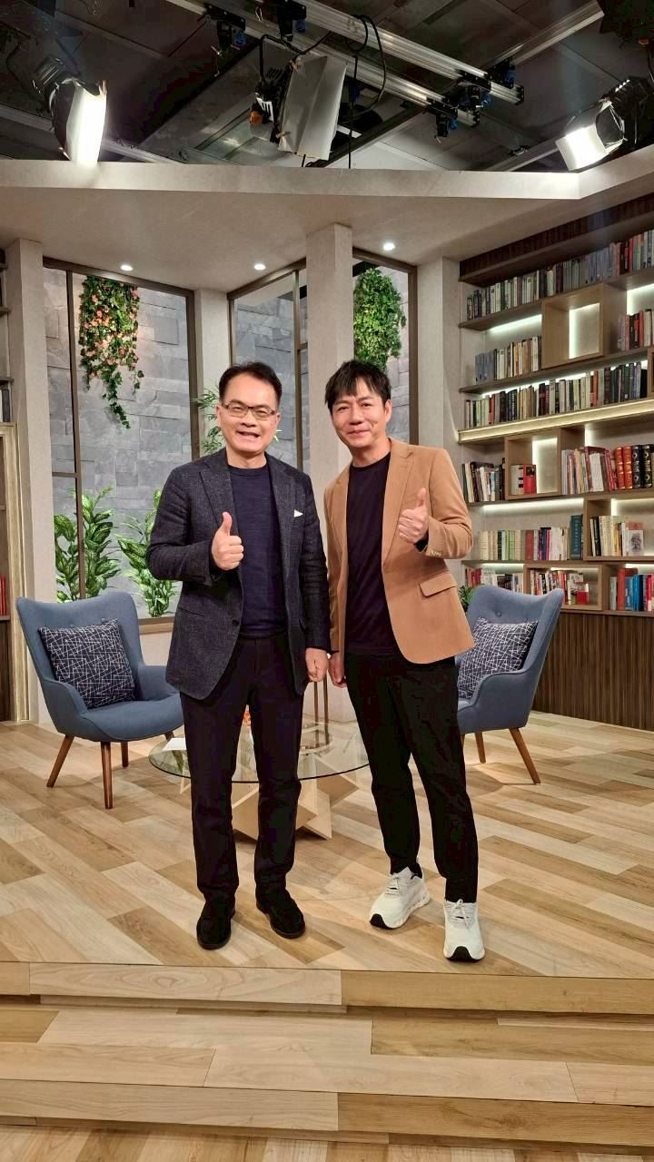 陳隨意受邀到《話時代人物》訪談。（圖／三立提供）