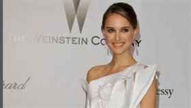 娜塔莉波曼宣布懷孕。（圖／翻攝自IG）