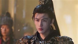 史上最狂追星！粉絲寫論文教如何嫁張凌赫