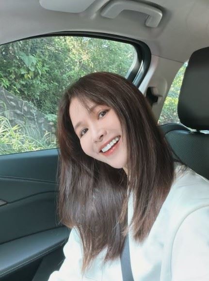 吳怡霈形容車內「非常乾淨、完全沒有異味」，加上司機態度親切、駕駛平穩，整體乘車體驗遠超預期，讓她一路放鬆到目的地。（圖／翻攝自吳怡霈IG）
