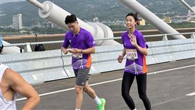 東京奧運跆拳道銅牌 羅嘉翎 參加全台第一批「5000人跑上淡江大橋」！通車前「跨河路跑」18日下午3時熱鬧登場（圖／記者鍾釗榛攝影）
