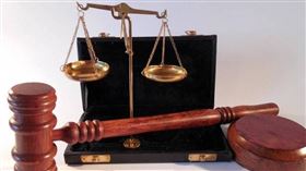 大陸黑龍江省牡丹江市去年發生一起因情感糾紛引發的墜樓死亡事件。（示意圖／Pixabay）