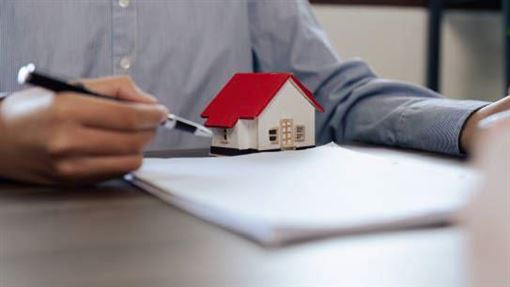 9旬醫戀親家母！婚後5月亡引爆爭產大戲