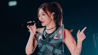 女星終於出頭天開唱！留一空位給過世的她