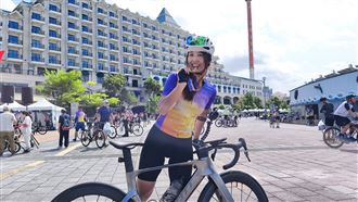 ​淡江大橋單車活動　單車小D領騎讚過癮