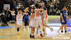 世新女籃逆轉文化　延長賽收UBA隊史第6冠