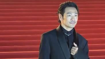 杜德偉、衛詩雅奪最佳衣著　透視裝太犯規