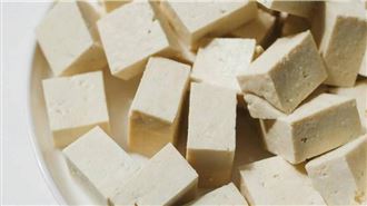 煮豆腐前要先洗？廚師揭包裝泡水2原因