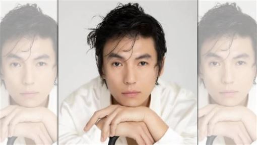 男星認婚內出軌證據曝　宣布無限期停工