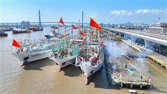 外媒爆千艘中國漁船集結排陣　中共發聲嗆