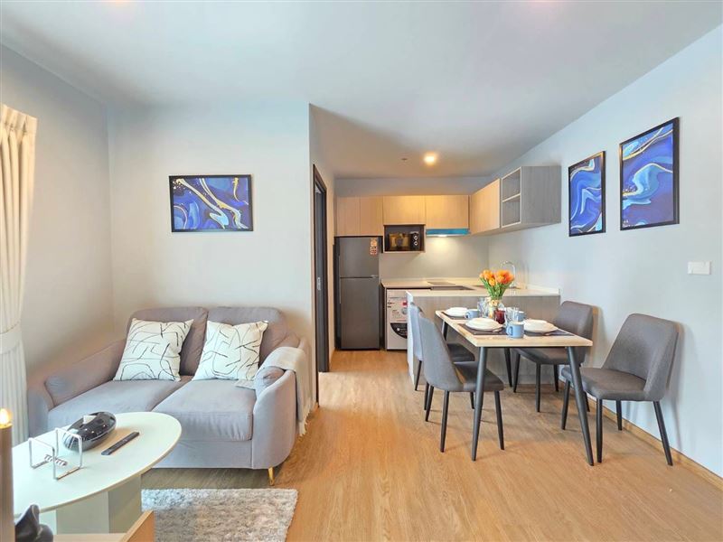 史丹利與Gigi曼谷房子是1+1房並有客廳。（圖／有魚娛樂提供）