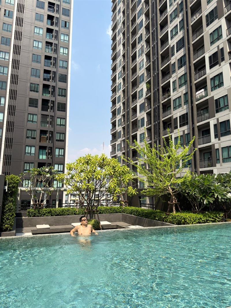 史丹利遭病毒感染一度眼歪嘴斜。（圖／有魚娛樂提供）