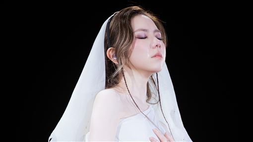 鄧紫棋突自爆罹1隱疾　苦撐153場巡演才知