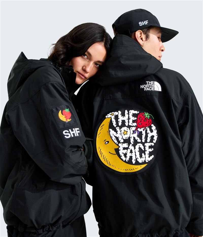 The North Face x Sky High Farm Goods聯名系列穿著照。（圖／品牌業者提供）