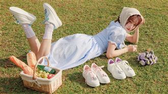 牡蠣寶寶變身療癒系鞋款　還有必拍拍貼機