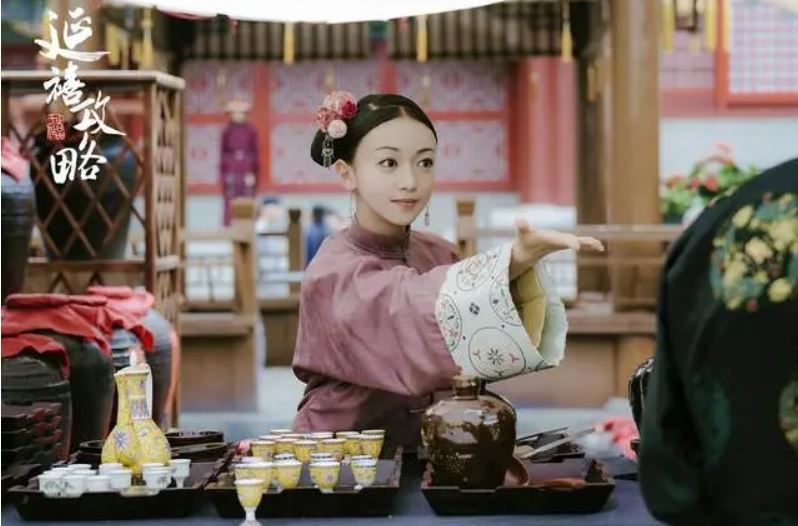 延禧攻略：開掛級宮鬥，魏瓔珞加倍奉還的生存哲學。（圖／翻攝自微博）