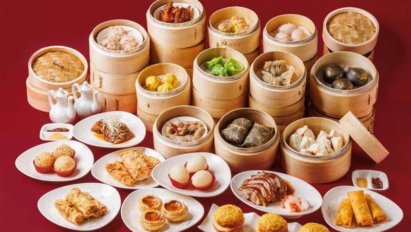 福容台北一館推出感恩活動　港點68折，宴會桌次買5送1，還有婚宴新人回娘家禮，消費滿888元憑發票再抽20萬大獎。（圖／福容大飯店提供）