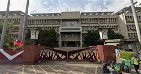 台中女中外牆施工無法開冷氣，學生怨聲四起，校方回應了。（圖／擷取自Google Maps）