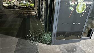 知名餐廳擁被3煞砸！玻璃碎滿地…門沒了