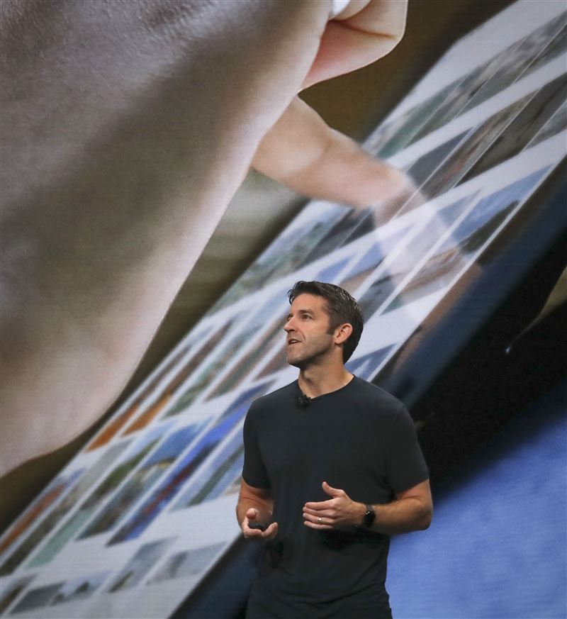 蘋果公司將由硬體工程資深副總裁特納斯接任執行長。（圖／美聯社／達志影像）