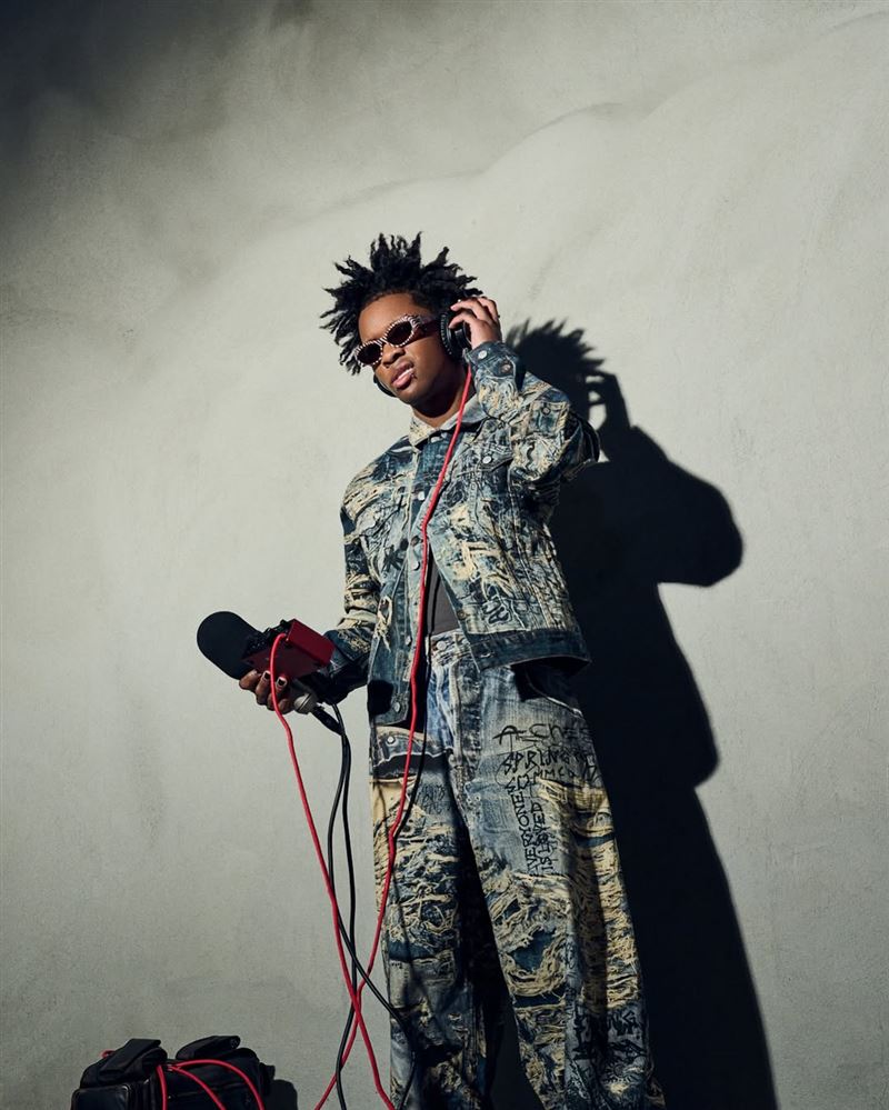 美國歌手D4vd近日捲入震驚外界的命案。（圖／翻攝自IG @d4vddd）