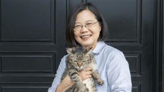 脆粉絲破百萬！蔡英文：有你們才有意義